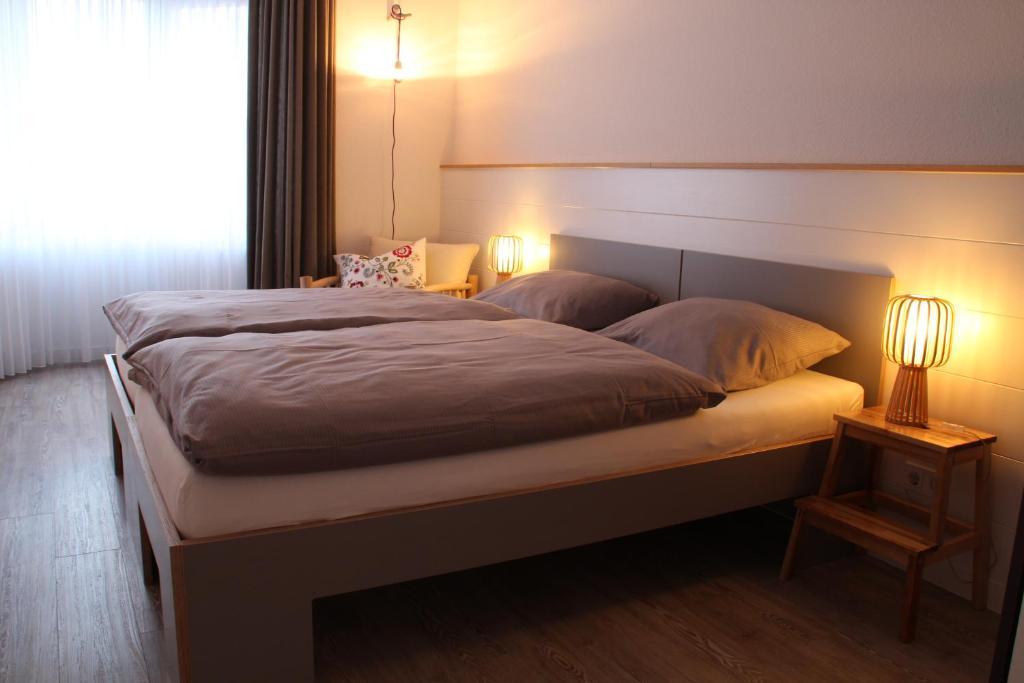 Fruehstueckshotel Fuerstenwerth 빌헬름스하펜 객실 사진